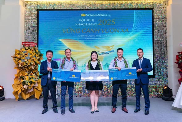 THÀNH QUẢ AU HANNAH NĂM 2025 - VIETNAM AIRLINES